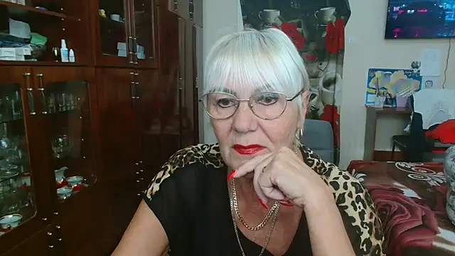Snapshot of JenaCheim chatting on September 15, 2025, 5:41 am JenaCheim online show from September 15, 2025, 5:41 am