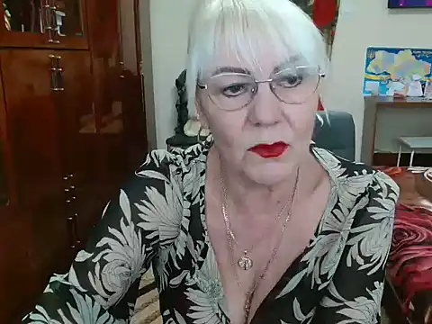 Snapshot of JenaCheim chatting on February 17, 2025, 6:31 am JenaCheim online show from February 17, 2025, 6:31 am