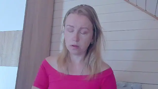 Snapshot of I_AM_MILF chatting on July 22, 2026, 6:37 am I AM MILF online show from July 22, 2026, 6:37 am
