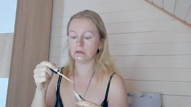 Snapshot of I_AM_MILF chatting on July 21, 2026, 6:37 am I AM MILF online show from July 21, 2026, 6:37 am