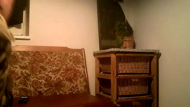 AthleticWomenizer2 online show from September 26, 2025, 5:42 pm