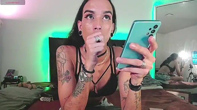 joaisaza online show from February 10, 2026, 1:54 pm