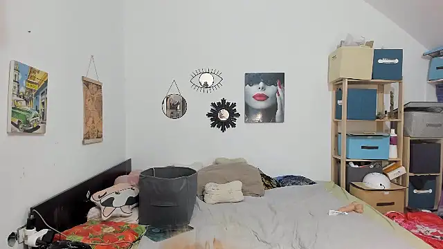 switchlorenx online show from March 13, 2025, 3:22 am