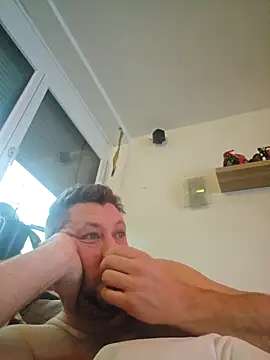 ktmtom247 online show from December 21, 2025, 6:59 am