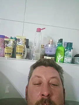 ktmtom247 online show from November 15, 2025, 7:18 pm