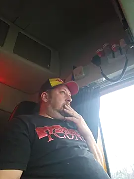 ktmtom247 online show from November 17, 2025, 7:34 am