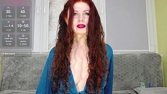 Hetera online show from February 15, 2026, 6:29 pm