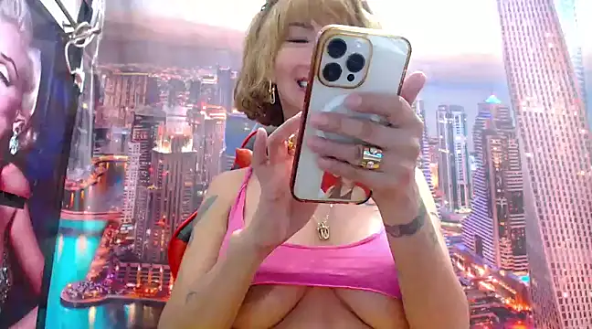 Snapshot of JAjhaCOOL_TS4u chatting on March 22, 2025, 7:04 am JAjhaCOOL TS4u online show from March 22, 2025, 7:04 am