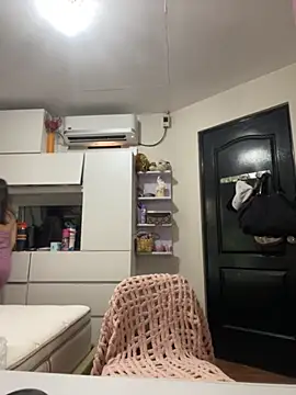 asianmystery203 online show from October 4, 2025, 2:35 am