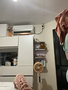 asianmystery203 online show from March 3, 2025, 2:44 am