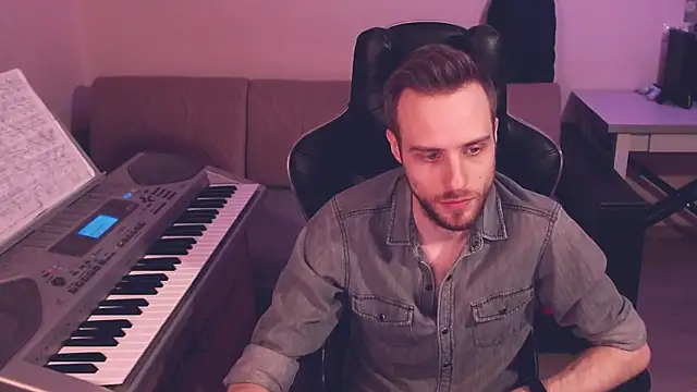 Snapshot of Sweetparker chatting on January 10, 2025, 9:53 pm Sweetparker online show from January 10, 2025, 9:53 pm