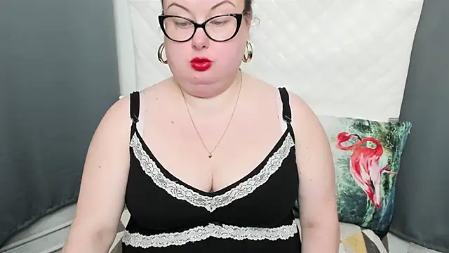 Snapshot of dirtyBonnie chatting on February 25, 2025, 8:47 am dirtyBonnie online show from February 25, 2025, 8:47 am