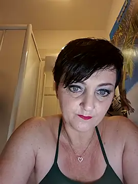 Snapshot of lucillabollente chatting on September 15, 2025, 4:13 am lucillabollente online show from September 15, 2025, 4:13 am