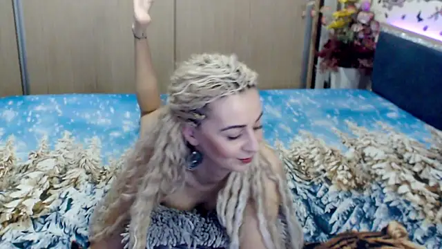 Snapshot of MirabelaSweet chatting on March 19, 2025, 6:46 am MirabelaSweet online show from March 19, 2025, 6:46 am