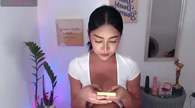 Snapshot of AsianMariaTs chatting on March 3, 2025, 12:39 pm AsianMariaTs online show from March 3, 2025, 12:39 pm