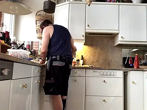 wankcellar online show from October 5, 2025, 2:19 pm