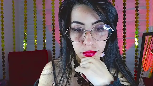 sky girl1 online show from March 8, 2025, 3:39 am