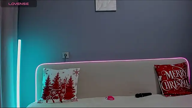 Snapshot of Malika_Lisan chatting on December 23, 2025, 12:54 am Malika Lisan online show from December 23, 2025, 12:54 am