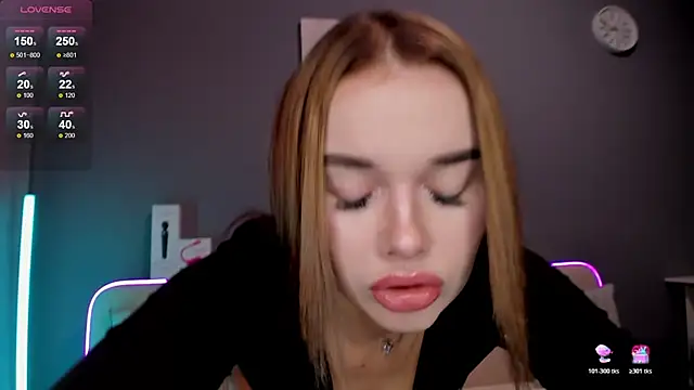 Snapshot of Malika_Lisan chatting on October 23, 2025, 1:48 am Malika Lisan online show from October 23, 2025, 1:48 am