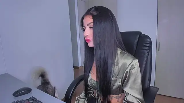 Lisegg  online show from February 28, 2025, 5:48 pm