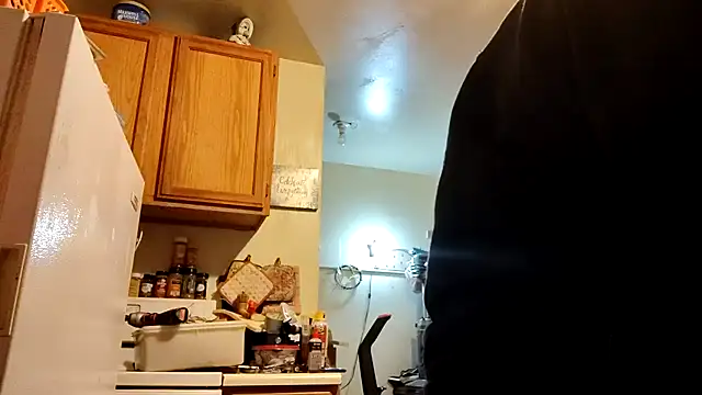 Snapshot of lilpervt chatting on March 1, 2025, 12:56 pm lilpervt online show from March 1, 2025, 12:56 pm