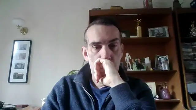 joegalea online show from June 10, 2026, 9:54 am