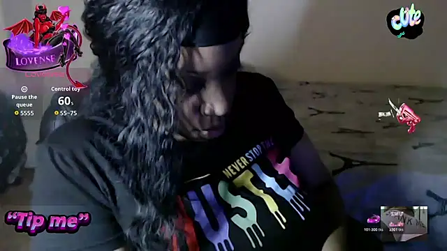 Snapshot of Sexymona1218 chatting on December 22, 2025, 10:10 pm Sexymona1218 online show from December 22, 2025, 10:10 pm