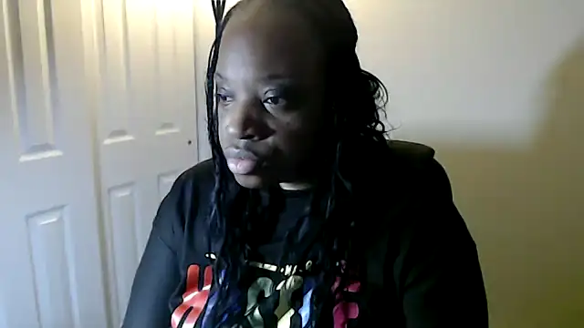 Snapshot of Sexymona1218 chatting on January 10, 2026, 11:05 am Sexymona1218 online show from January 10, 2026, 11:05 am