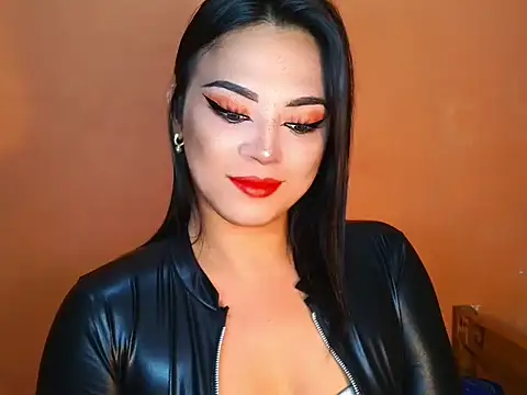 Snapshot of AsianQueenAlexaXx chatting on May 19, 2026, 6:15 pm AsianQueenAlexaXx online show from May 19, 2026, 6:15 pm