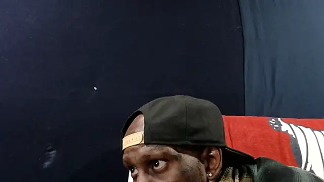 iBreakHeartz online show from December 3, 2024, 2:55 pm