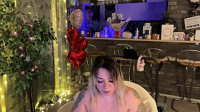 Snapshot of Monageil chatting on February 20, 2026, 5:15 am Monageil online show from February 20, 2026, 5:15 am