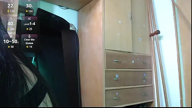 evolet01 online show from February 22, 2026, 10:22 pm