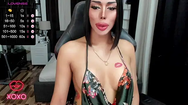 Snapshot of Forever_MissCandace chatting on March 2, 2025, 9:21 am Forever MissCandace online show from March 2, 2025, 9:21 am