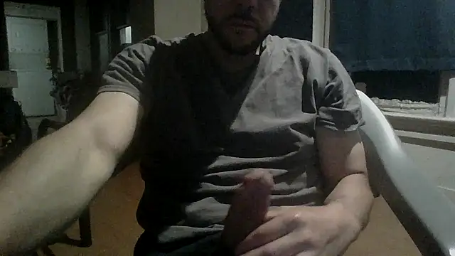 loozamangos online show from December 4, 2025, 9:19 am