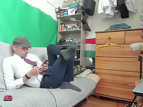 viraglaci18xh online show from October 12, 2025, 1:23 pm