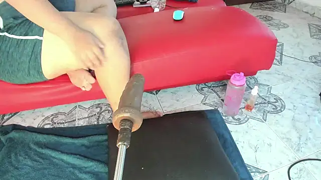 Snapshot of Dakotalove20 chatting on November 16, 2025, 3:55 am Dakotalove20 online show from November 16, 2025, 3:55 am