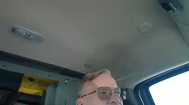 Snapshot of noonfun@xh chatting on December 3, 2024, 6:33 pm noonfunxh online show from December 3, 2024, 6:33 pm