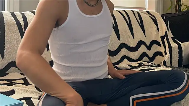 bestofdoseswirls online show from March 14, 2026, 8:37 pm