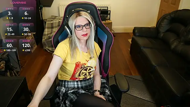 KelseyCobalt online show from May 20, 2026, 7:44 pm