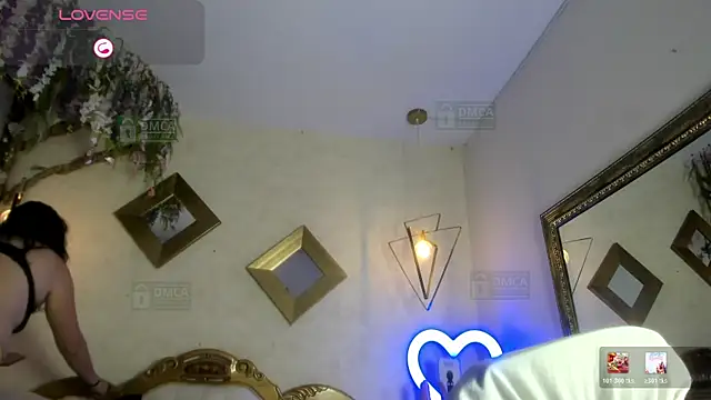 LADY HELLEN online show from May 8, 2026, 7:17 pm