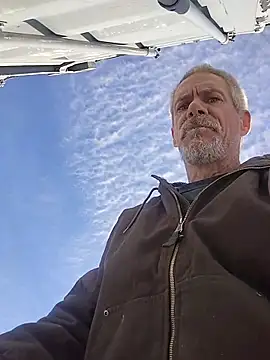 Biknight online show from March 28, 2026, 1:01 pm