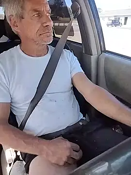 Biknight online show from April 15, 2026, 2:10 pm