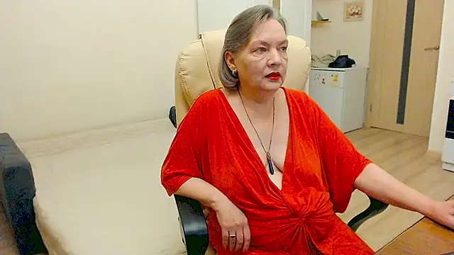 Snapshot of MomJaneSex chatting on September 23, 2025, 10:17 pm MomJaneSex online show from September 23, 2025, 10:17 pm