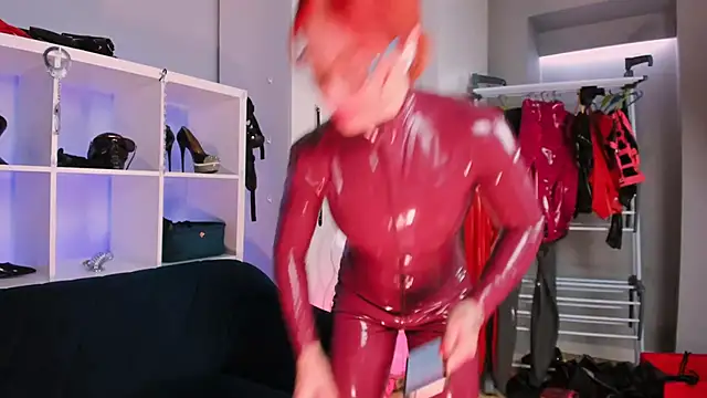 Ella  Kross online show from March 2, 2025, 3:30 pm