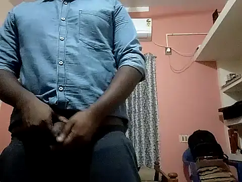 Snapshot of Aneesh007m chatting on March 22, 2026, 5:36 pm Aneesh007m online show from March 22, 2026, 5:36 pm