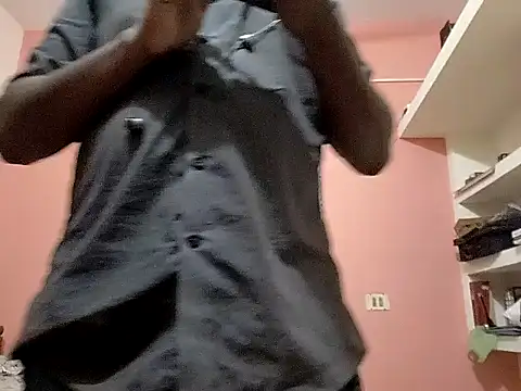 Snapshot of Aneesh007m chatting on October 26, 2025, 5:19 am Aneesh007m online show from October 26, 2025, 5:19 am