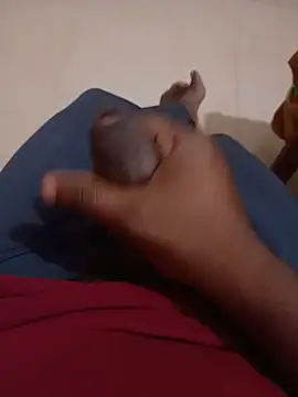 Snapshot of Aneesh007m chatting on September 23, 2025, 7:10 pm Aneesh007m online show from September 23, 2025, 7:10 pm