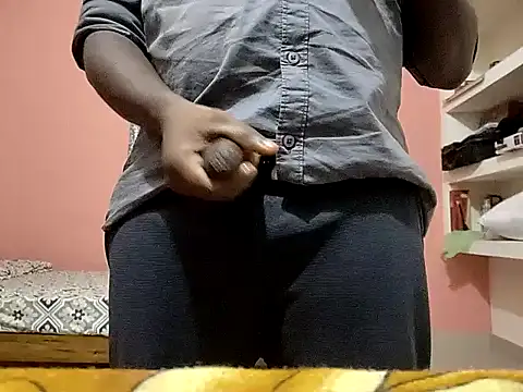 Snapshot of Aneesh007m chatting on October 14, 2025, 6:52 pm Aneesh007m online show from October 14, 2025, 6:52 pm