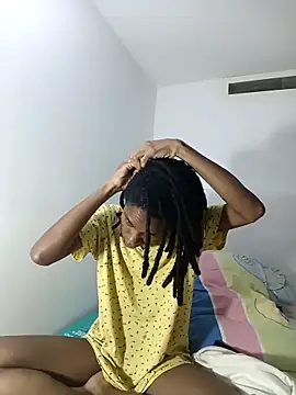 Snapshot of africa_deluxe chatting on December 20, 2025, 9:56 am africa deluxe online show from December 20, 2025, 9:56 am