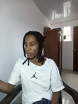 Snapshot of africa_deluxe chatting on February 23, 2026, 3:01 pm africa deluxe online show from February 23, 2026, 3:01 pm